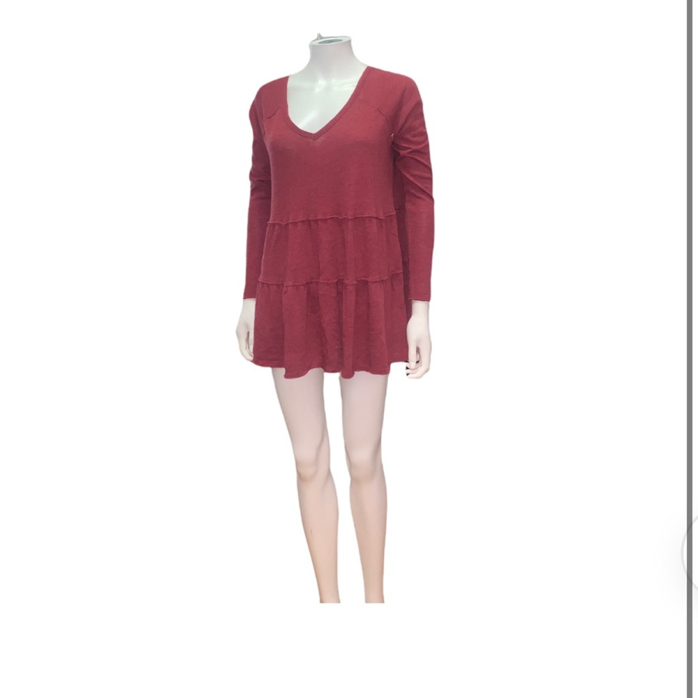 American Eagle Long Sleeve Peplum Tiered Blouse/ Tunic. NWOT